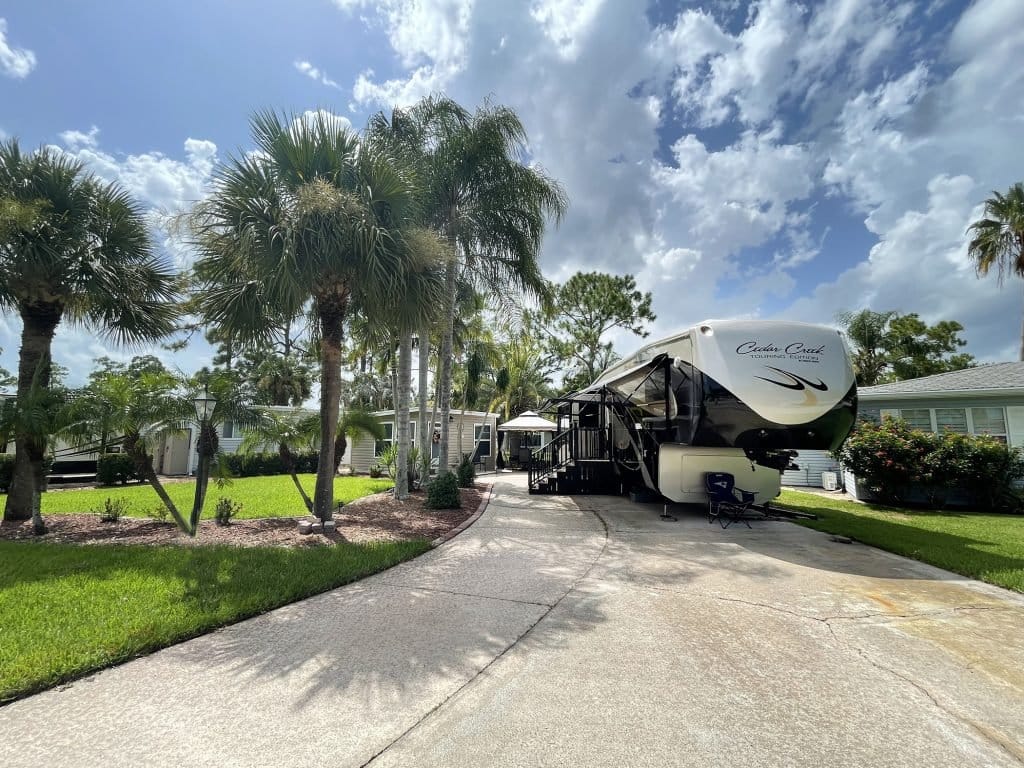 The Great Outdoors Upscale Deluxe Central Florida RV
